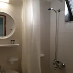 Aktipis 1 *
